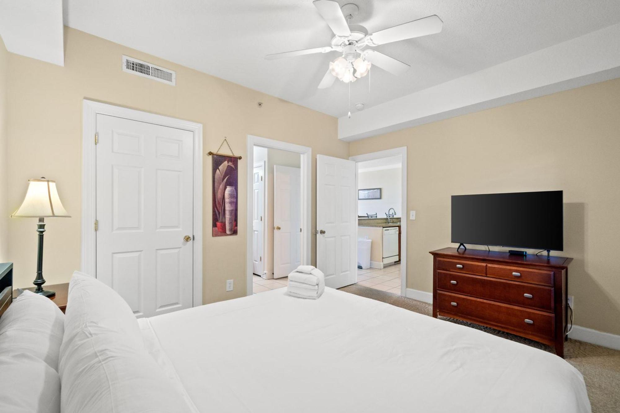 Ocean Villa Condos #1801 By Book That Condo Panama City Beach Kültér fotó